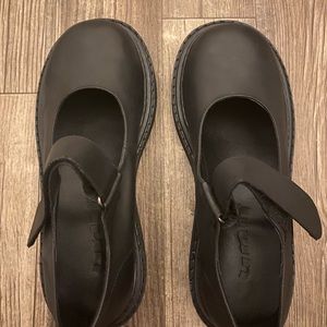Brand new UNIF Sig style Mary Janes US 10 EU 40